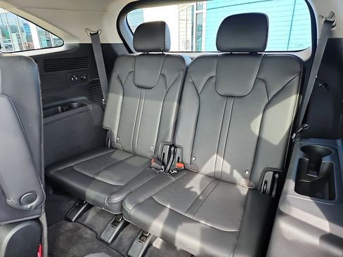 Used 2024 Kia Sorento X-Line EX image 10