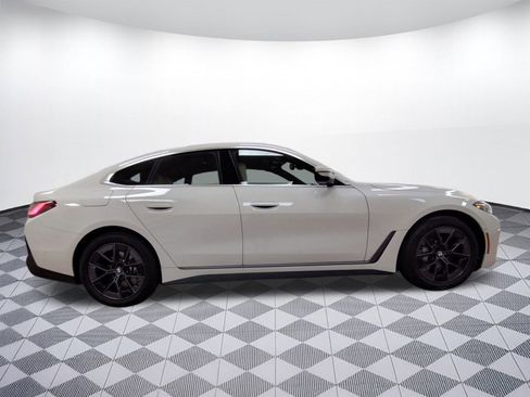 Used 2025 BMW i4 xDrive40i w/ Premium Package image 7