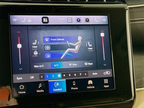 Used 2022 Jeep Grand Cherokee Limited w/ Trailer Tow Prep Group (B) image 13