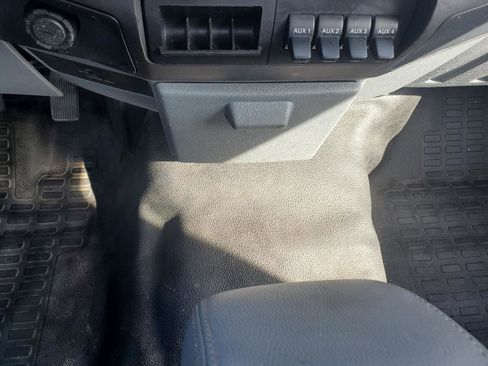 Used 2011 Ford F350 XL image 16