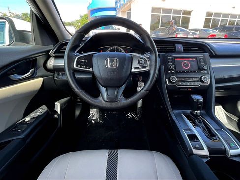 Used 2018 Honda Civic LX image 5