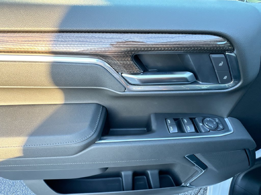New 2026 Chevrolet Silverado 1500 RST AWD/4WD image 15
