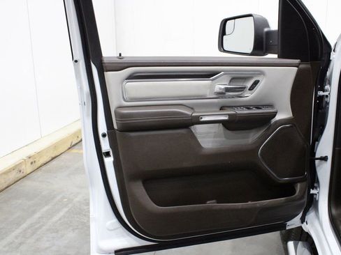 Used 2025 RAM 1500 Laramie image 17