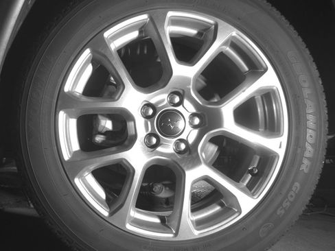 Used 2025 Jeep Compass Limited image 14