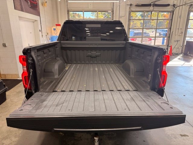 Used 2021 Chevrolet Silverado 1500 LT Trail Boss w/ Convenience Package II AWD/4WD image 22