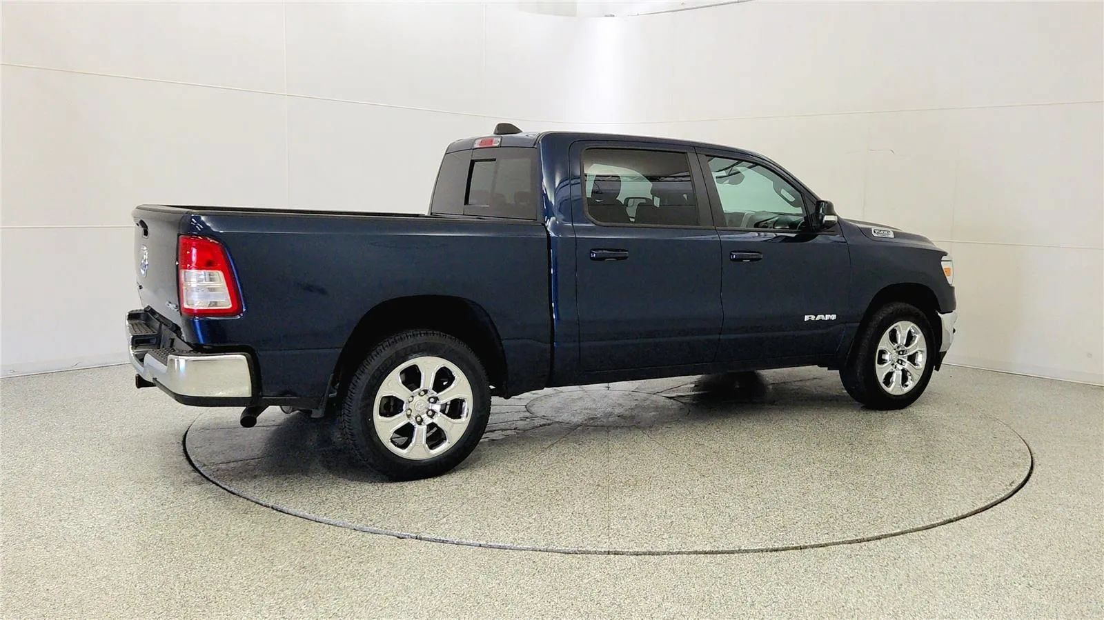 Used 2022 RAM 1500 Big Horn AWD/4WD image 8