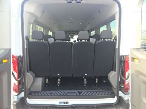 New 2026 Ford Transit 350 148 Medium Roof Wagon AWD image 37
