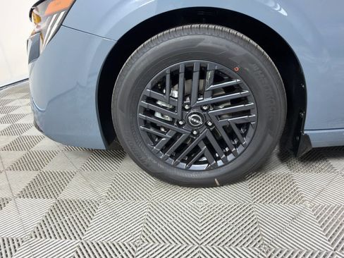 New 2026 Nissan Sentra SV w/ SV Convenience Package FWD image 10
