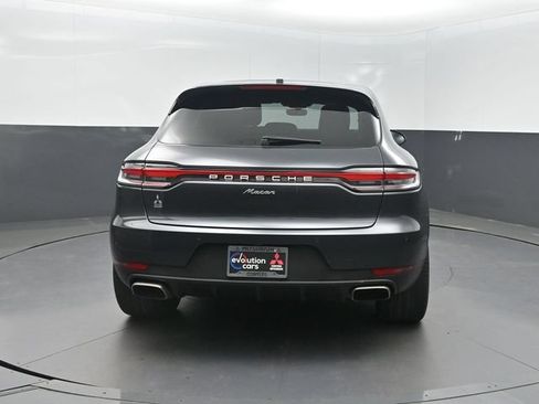 Used 2020 Porsche Macan AWD/4WD image 29