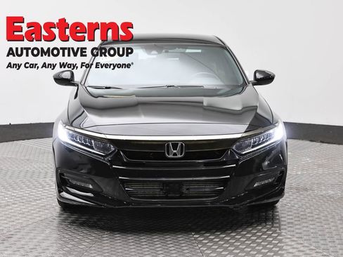 Used 2020 Honda Accord Sport image 2