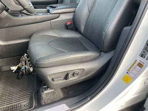 Used 2024 Toyota Grand Highlander XLE image 16