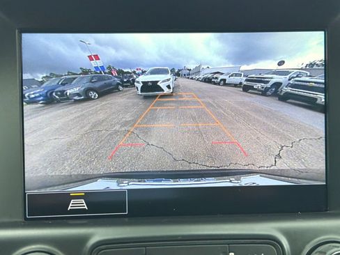 Certified 2024 GMC Terrain AT4 AWD/4WD image 21