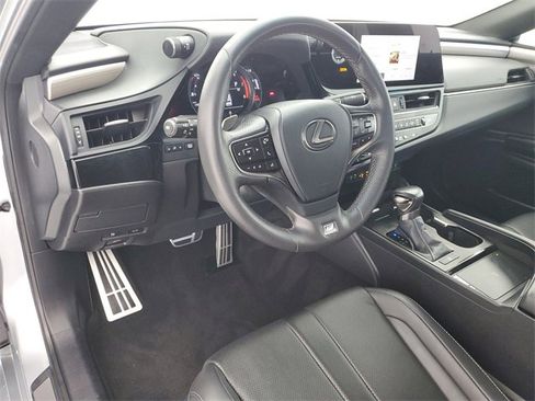 Used 2023 Lexus ES 350 F Sport w/ Accessory Package (Z2) image 19