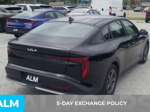 Used 2025 Kia K4 FWD image 3