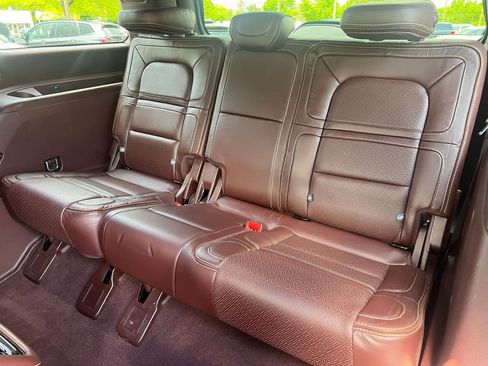 Used 2019 Lincoln Navigator Black Label AWD/4WD image 37