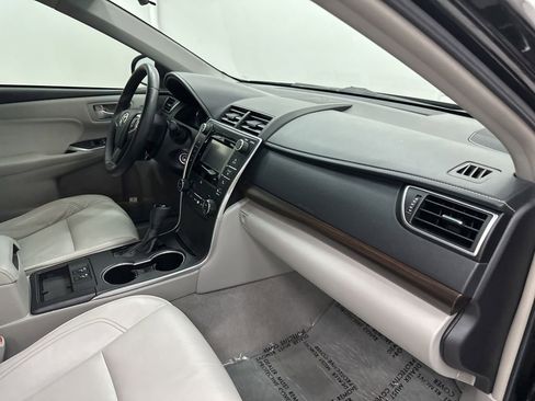 Used 2015 Toyota Camry XLE FWD image 22