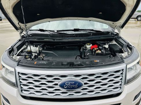 Used 2017 Ford Explorer Platinum AWD/4WD image 53