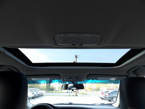 Used 2014 Toyota Corolla LE Premium image 28