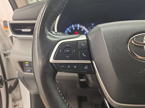 Used 2022 Toyota Highlander Platinum AWD/4WD image 33