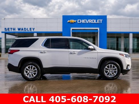Used 2020 Chevrolet Traverse LT FWD image 8