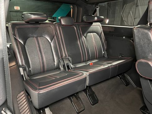 Used 2024 Ford Expedition Max Limited image 29
