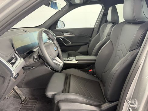 Used 2026 BMW X1 xDrive28i AWD/4WD image 5