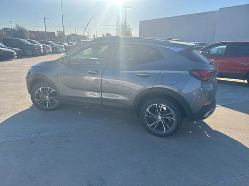 Used 2020 Buick Encore GX Select image 4