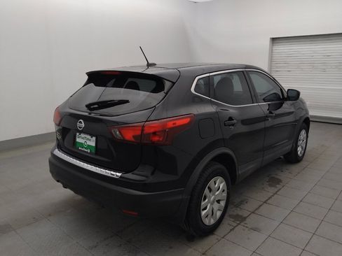 Used 2019 Nissan Rogue Sport S image 9