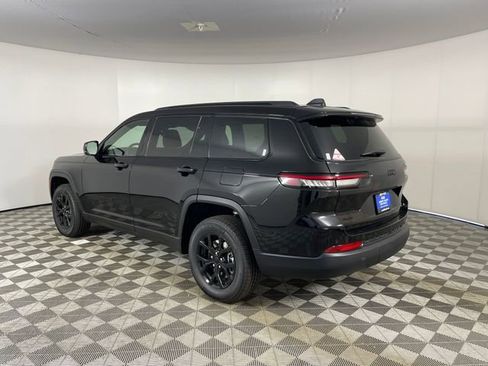 New 2025 Jeep Grand Cherokee L Laredo AWD/4WD image 5