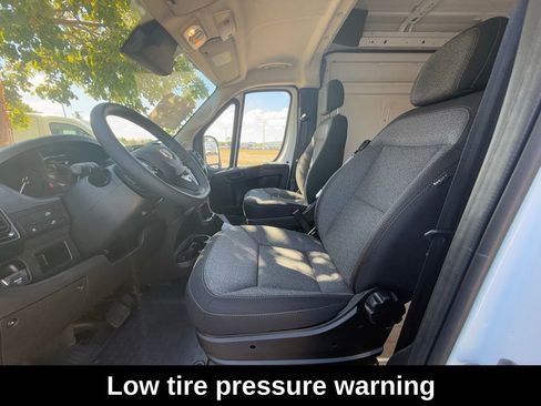 New 2026 RAM ProMaster 2500 w/ Convenience Group image 9