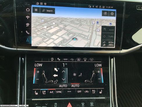 Used 2024 Audi A8 L 3.0T AWD/4WD image 14