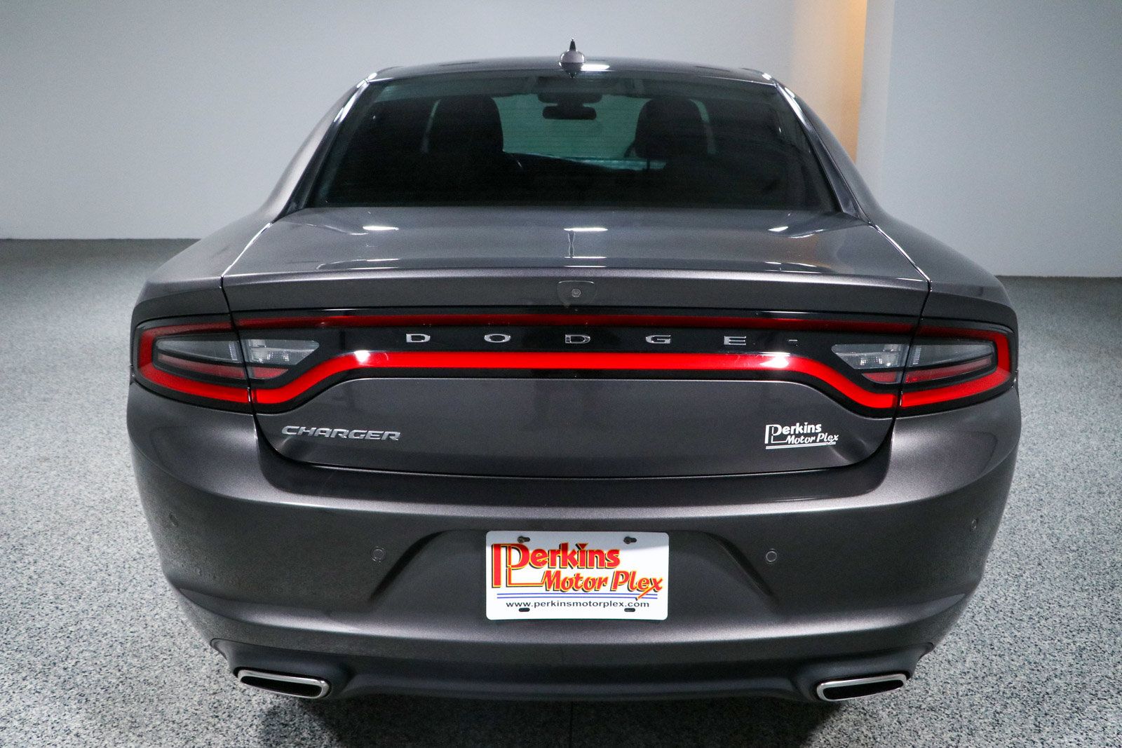 Used 2023 Dodge Charger SXT RWD image 8