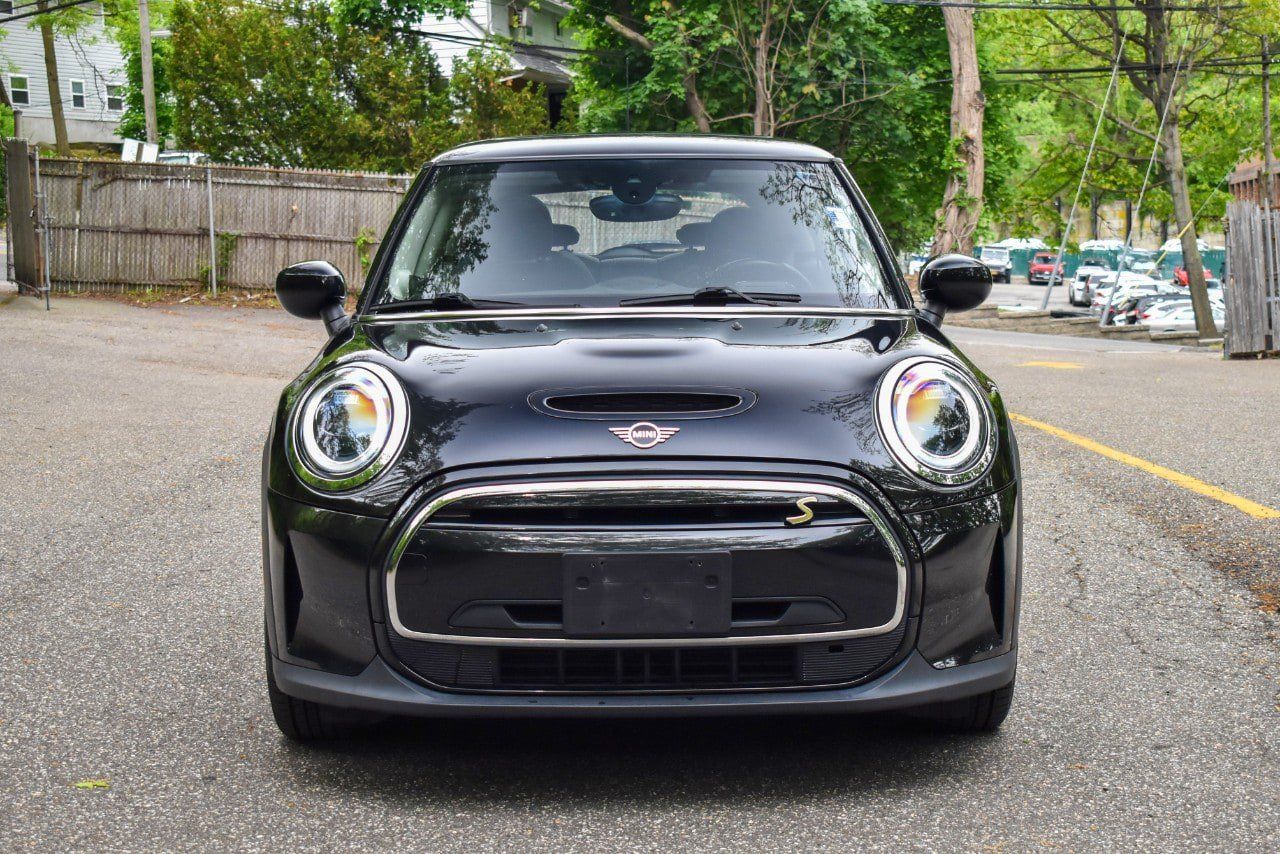 Used 2024 MINI Cooper SE FWD image 12