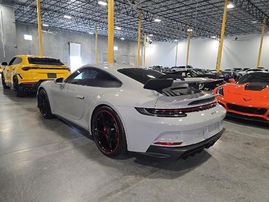 Used 2022 Porsche 911 GT3 w/ Extended Leather Package RWD image 6