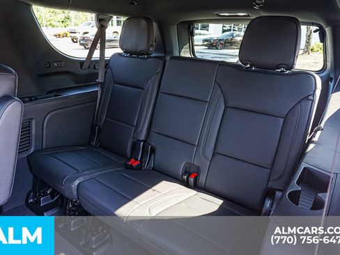 Used 2026 Chevrolet Suburban High Country w/ Sun And Tow Package AWD/4WD image 21