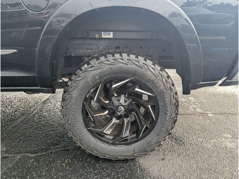 Used 2019 RAM 2500 Limited AWD/4WD image 9