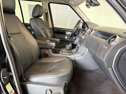 Used 2013 Land Rover LR4 HSE LUX AWD/4WD image 30