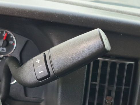 Used 2024 Chevrolet Express 3500 LT w/ LT Preferred Equipment Group RWD image 17