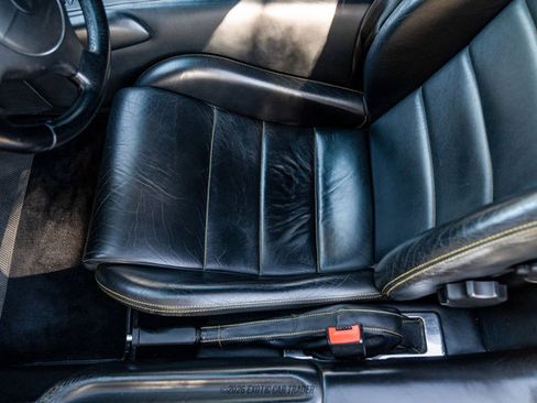 Used 2004 Lamborghini Murcielago Coupe image 24