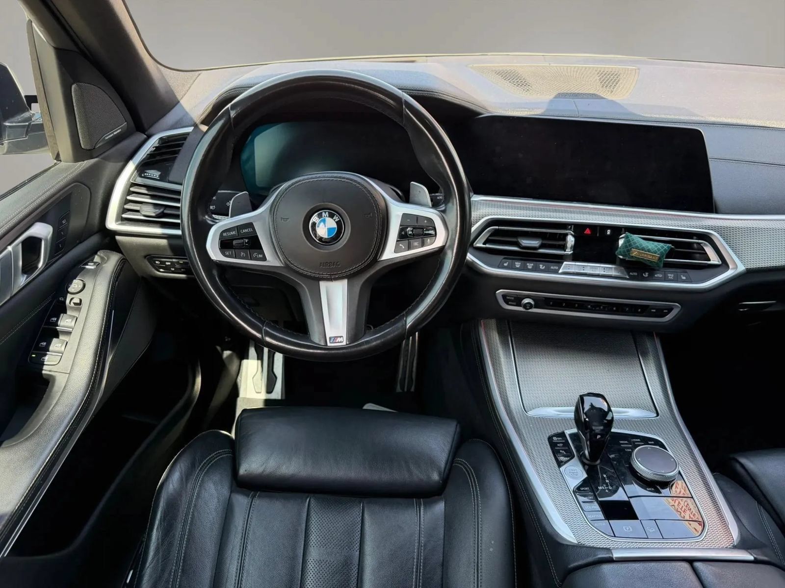 Used 2020 BMW X5 xDrive40i w/ M Sport Package AWD/4WD image 22