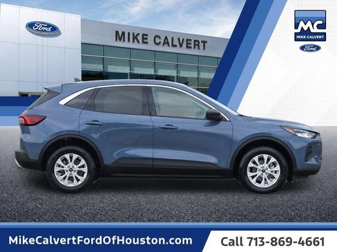 Used 2024 Ford Escape Active AWD/4WD image 6