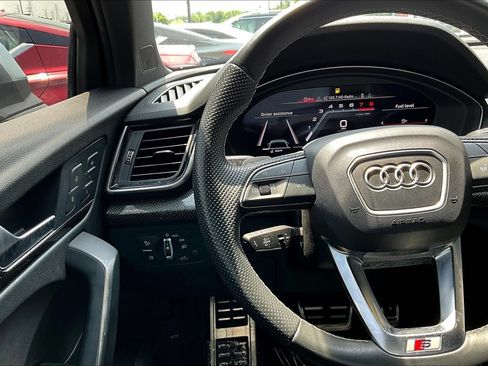 Used 2023 Audi SQ5 Premium Plus w/ Premium Plus Package AWD/4WD image 9
