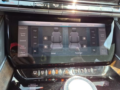 Used 2023 Jeep Grand Wagoneer 4WD image 31