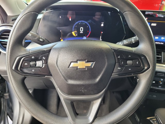 Used 2026 Chevrolet Trax LT FWD image 23