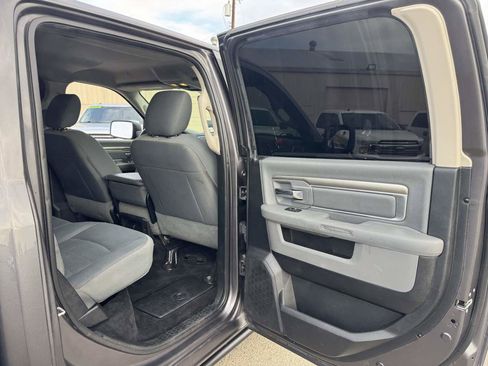 Used 2017 RAM 1500 Classic SLT image 20