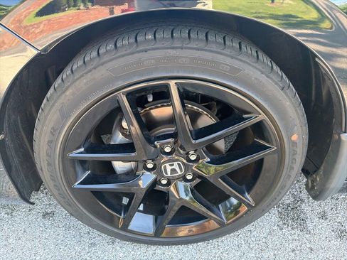 Used 2023 Honda Civic Sport image 16