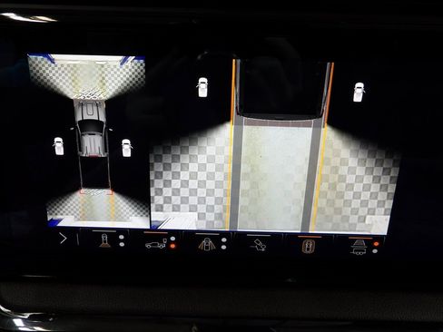 Used 2024 GMC Sierra 2500 AT4 w/ AT4 Premium Plus Package image 30