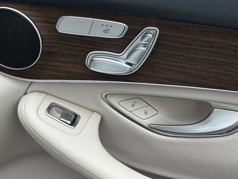 Certified 2021 Mercedes-Benz GLC 300 4MATIC image 16