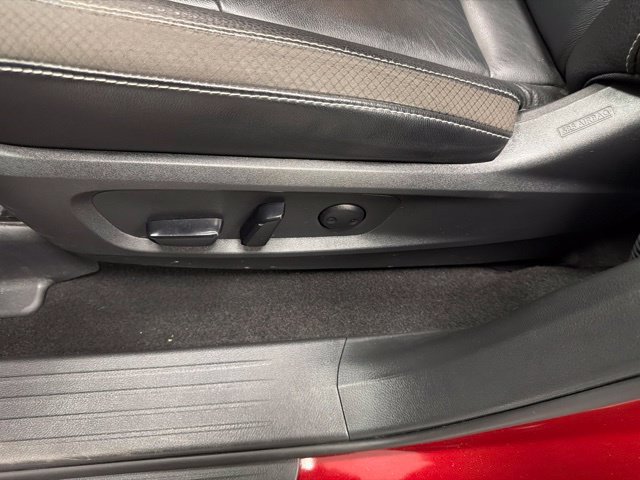 Used 2023 Nissan Pathfinder SL AWD/4WD image 20