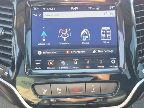 Used 2021 Jeep Cherokee Limited w/ Elite Package FWD image 14